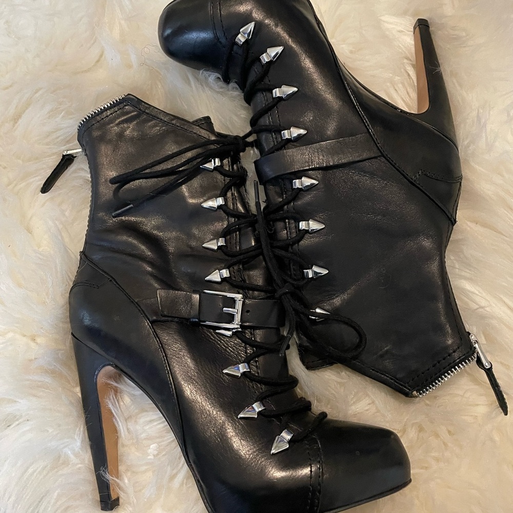 Sam Edelman Black leather Knox lace booties.